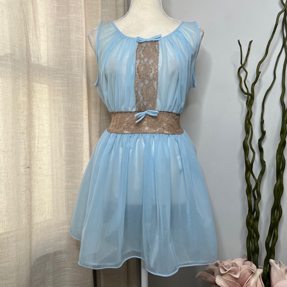 1950s Vintage Babydoll Teddy Sheer Nylon Lace Lingerie Powder Blue Size Medium